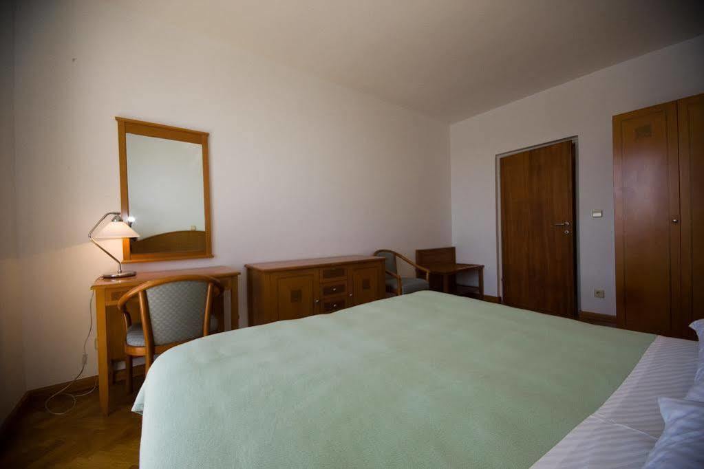 Sipa Apartments ดูบรอฟนิก ภายนอก รูปภาพ